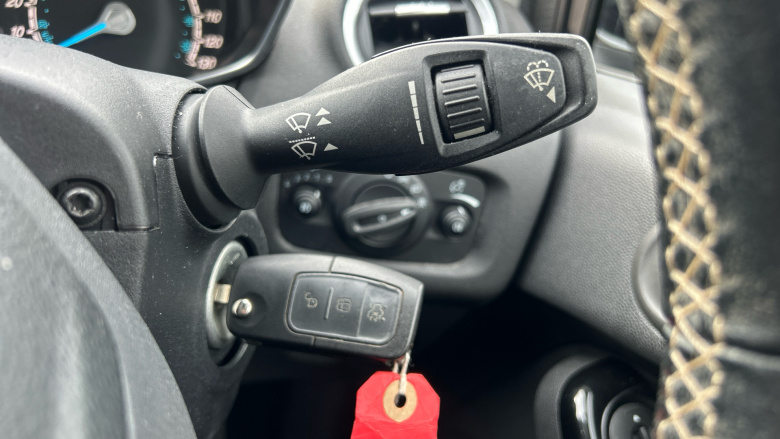 Ford Fiesta 1.0 EcoBoost Titanium 5dr Petrol Hatchback